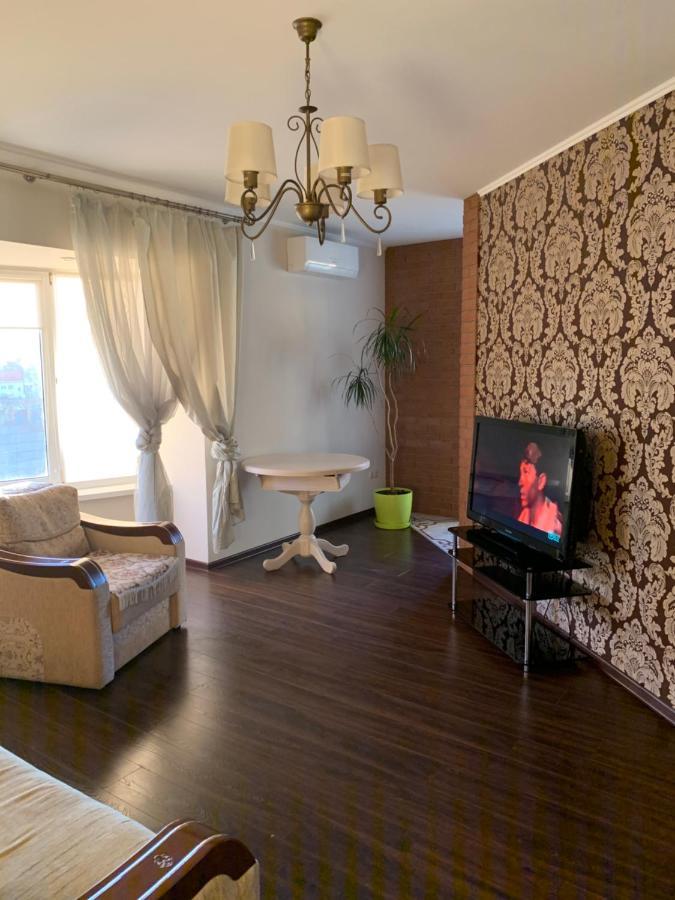 Great Apartment In The City Centre Ivano-Frankivsk Eksteriør billede